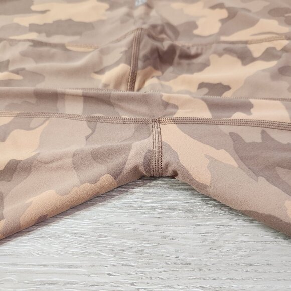 Lululemon Align High Rise Pant Camo Heritage 365 Camo Beige Womens Size 20 - Picture 5 of 13